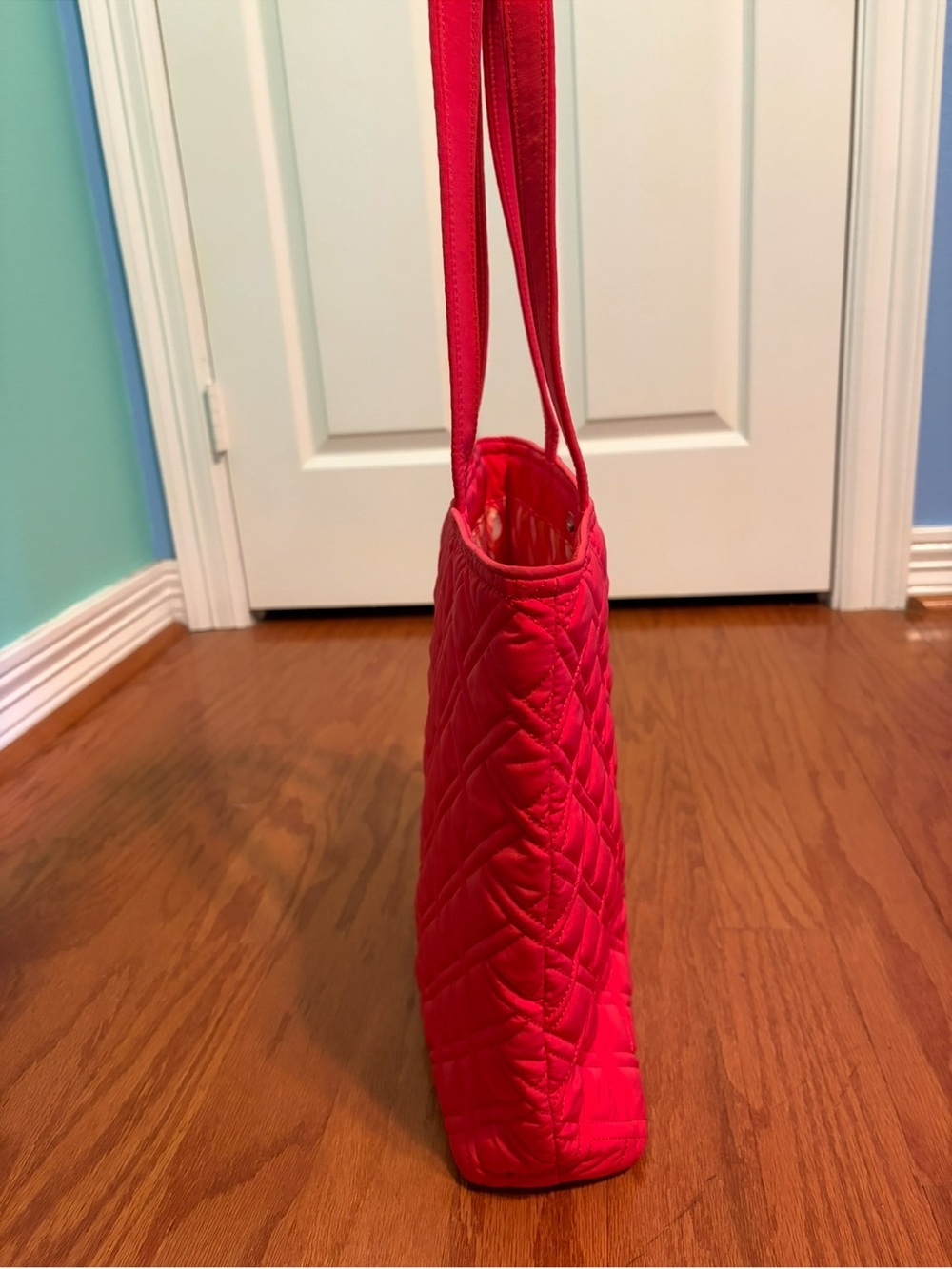 Vera Bradley Bright Red Quilted Tote Bag Large Travel Carryall Handbag - Picture 7 of 8